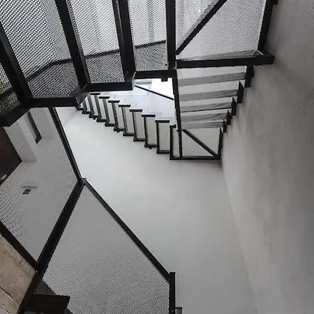 Apartament L.o. Mdina-designer House The Bedroom-tub