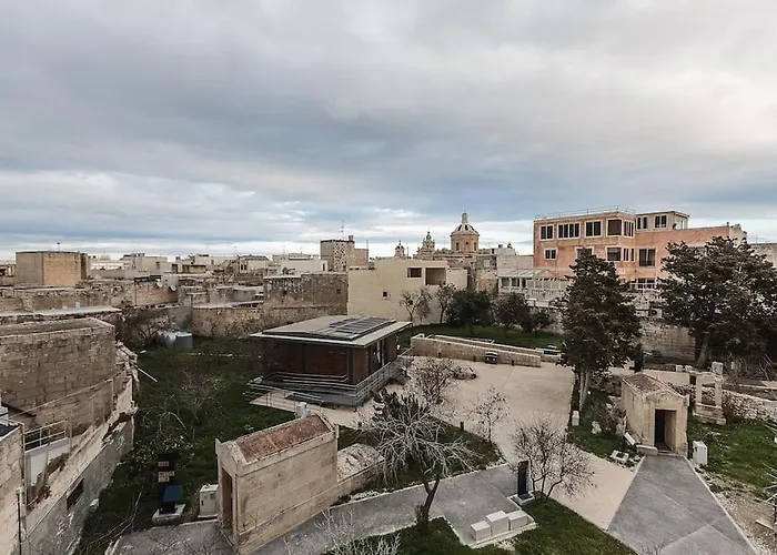 Apartman L.o. Mdina-designer House The Bedroom-tub Rabat