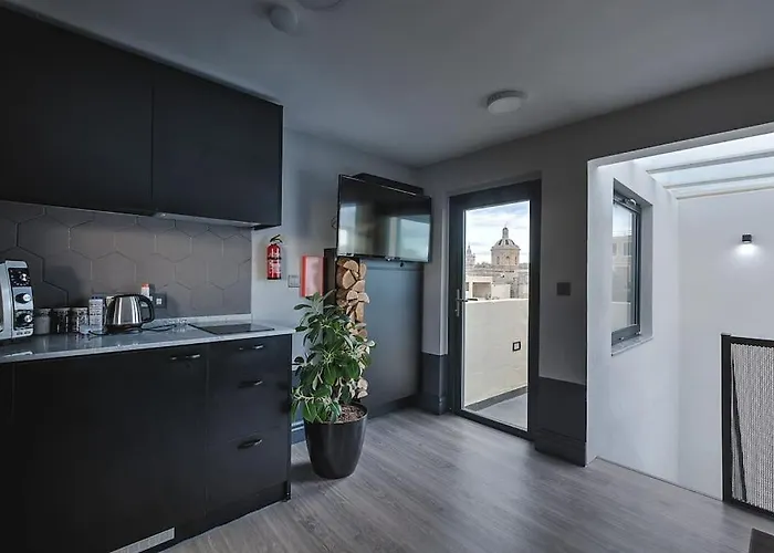 L.o. Mdina-designer House The Bedroom-tub Apartman Rabat